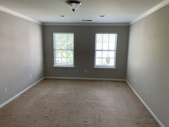 3rd image of 5003 Paddle Wheel Ln