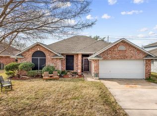 4700 Winchester Dr, Bryan, TX 77802