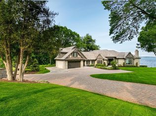 1487 Shoreline Dr, Wayzata, MN 55391