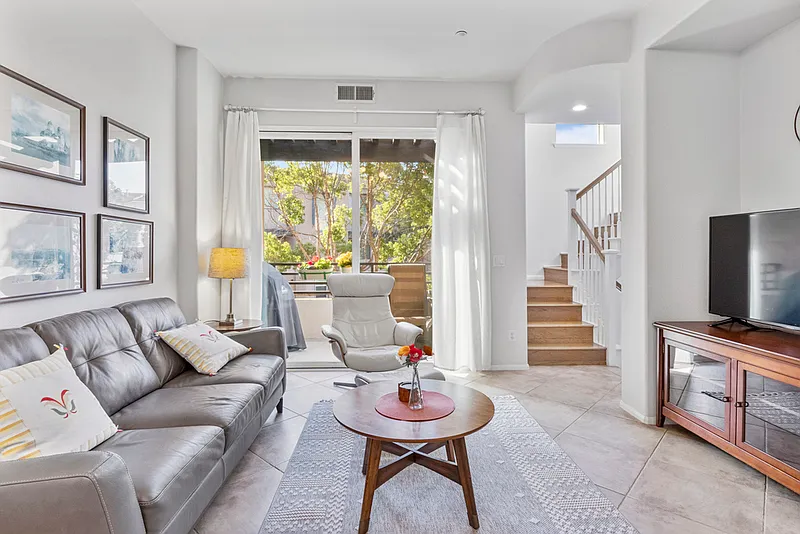 2807 Escala Cir