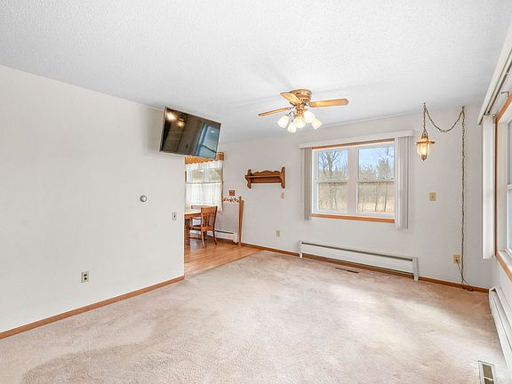 5th image of 7144 Big Woods Rd