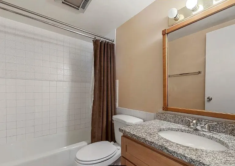 238 E Bailey Rd #J — Photo 4