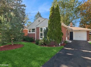 8948 S Utica Ave, Evergreen Park, IL 60805