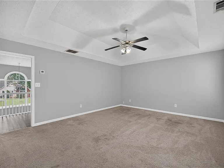 530 Sterling Pointe Ct — Photo 32