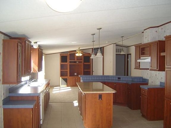 5th image of 309 County Road 4360