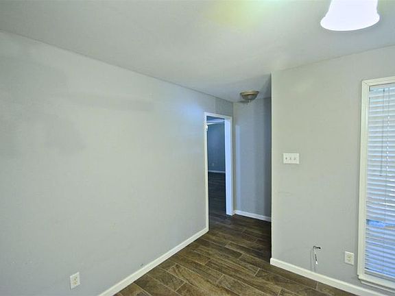 3rd image of 9011 Bintliff Dr