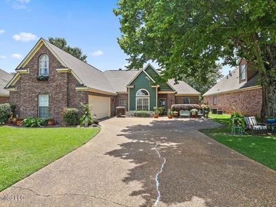 555 Clubhouse Dr, Pearl, MS, 39208