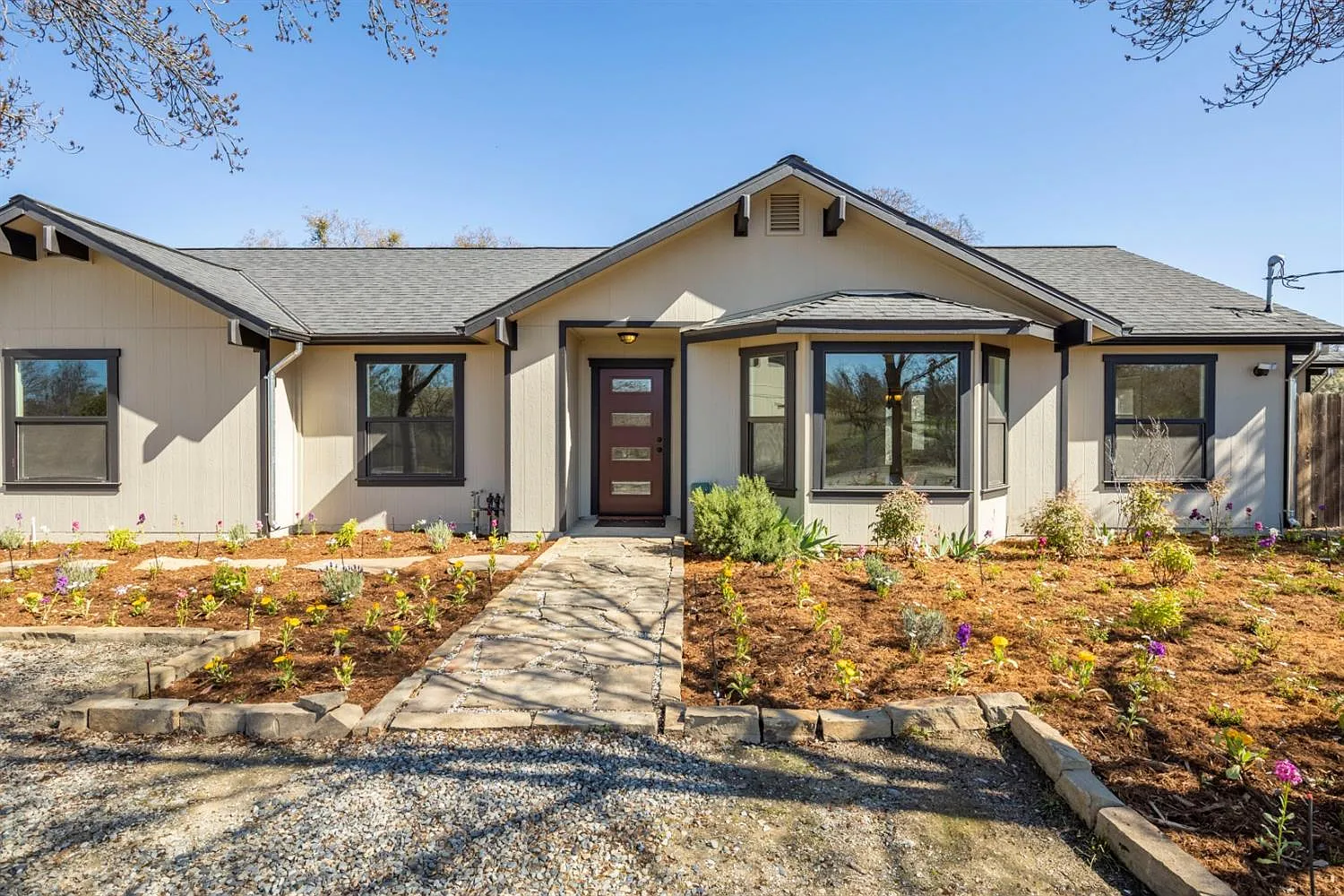 32560 Pennyroyal Ln photo 1