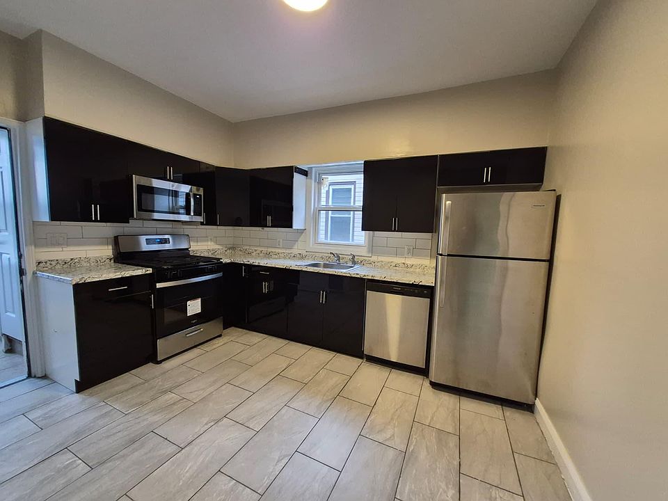 1st image of 1108 North Ave Floor 2