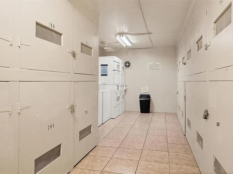 3350 S Osprey Ave #209A — Photo 24