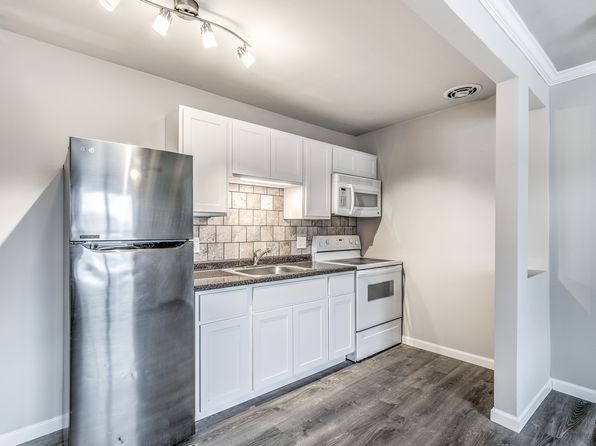 3398 High Ridge Blvd APT 16