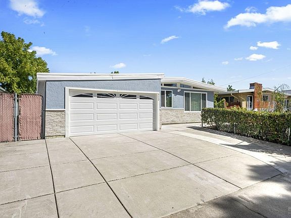 3rd image of 372 Alhambra Avenue