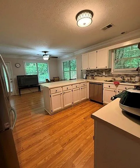 644 Laufin Ct — Photo 17