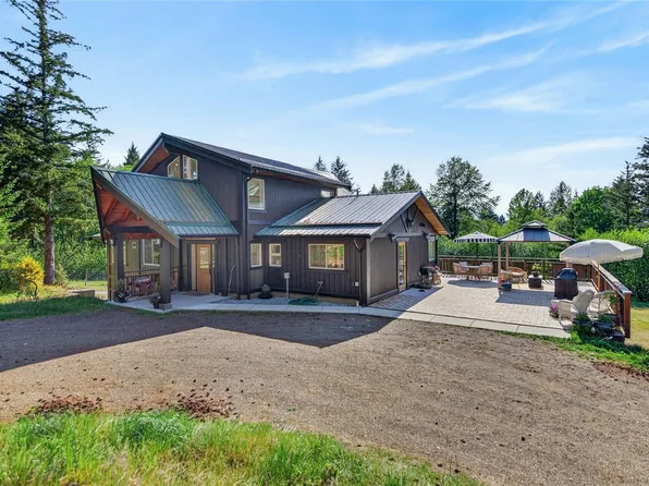 2279/2281 Clark Rd, Comox Valley, BC V9J 1T1