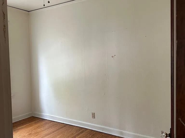 4305 N Marlborough Dr — Photo 11