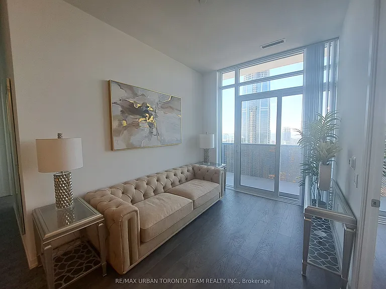 55 Cooper St #Penthouse 112 — Photo 10