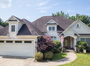 9317 Live Oak Ave, Ocean Springs, MS 39564