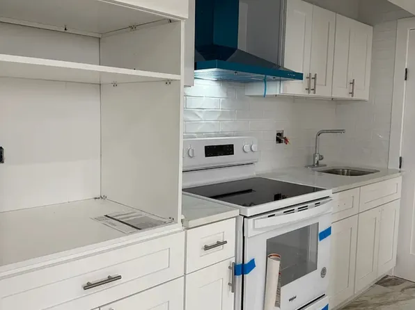 102 Harding Park Floor 1, Bronx, NY 10473
