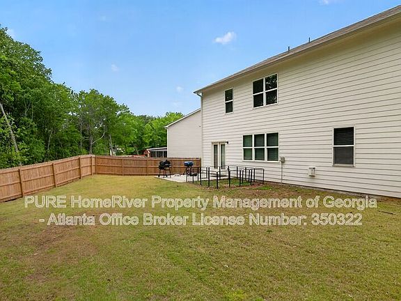 3rd image of 4842 Layton Dr