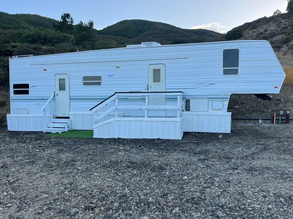 8750 Tassajara Creek Rd #1, Santa Margarita, CA 93453
