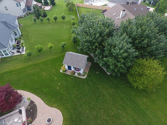 2nd image of 4352 Island Dr W