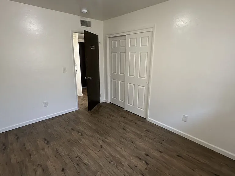 3501 W Colonial Ave #A-D — Photo 12