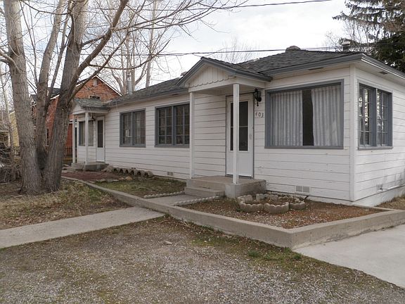 4th image of 405 N Division St