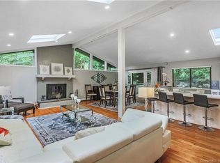 151 Guinea Rd, Stamford, CT 06903