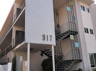 917 6th St APT 1, Santa Monica, CA 90403