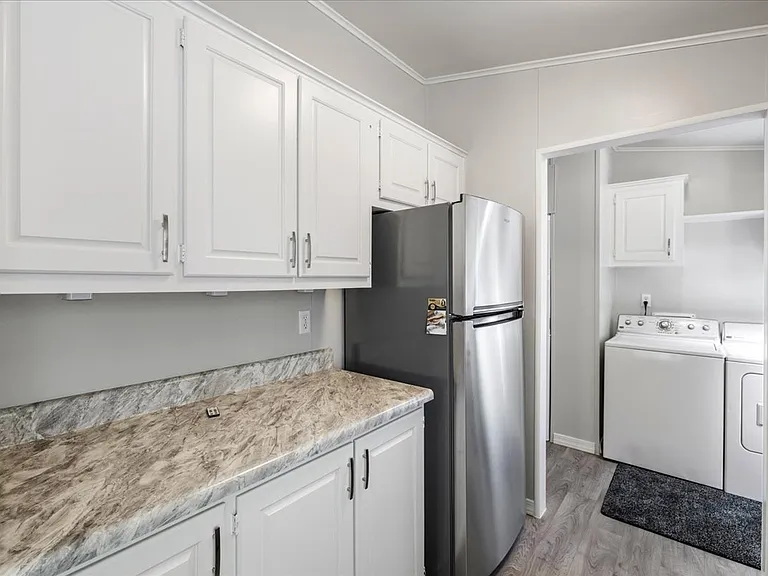 2885 N Panorama Dr — Photo 5
