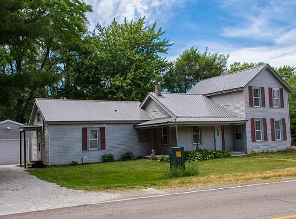 2nd image of 59795 Crumstown Hwy