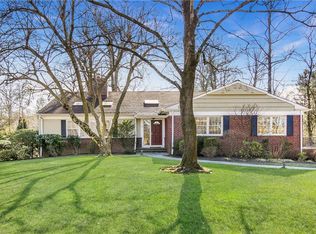 21 Heatherbloom Rd, White Plains, NY 10605