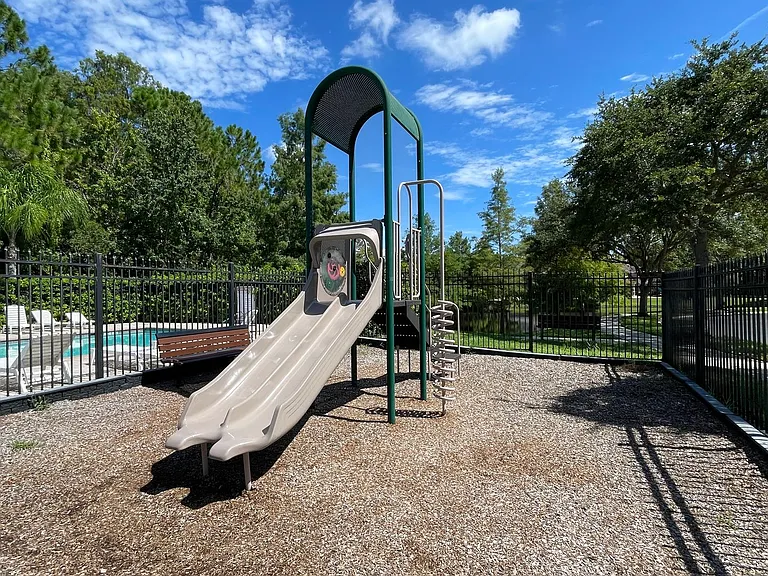 9484 Strongbark Ln — Photo 44