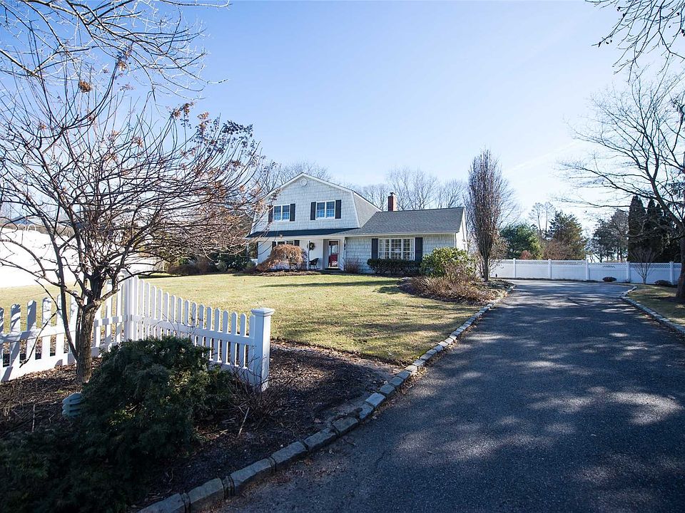 1st image of 4 White Horse Ct