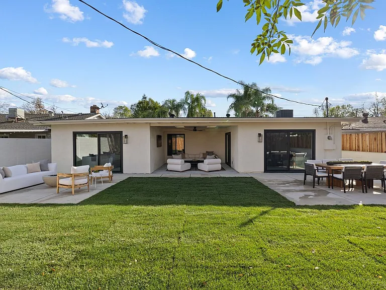 6655 Lederer Ave — Photo 36