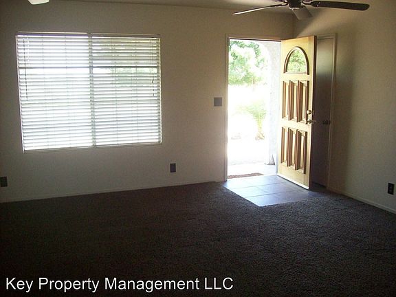 2nd image of 404 Holick Ave