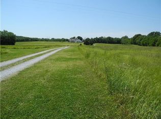 2541 Midland Rd, Shelbyville, TN 37160