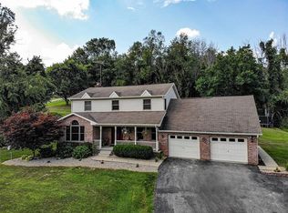 425 Old Post Rd, Prosperity, PA 15329