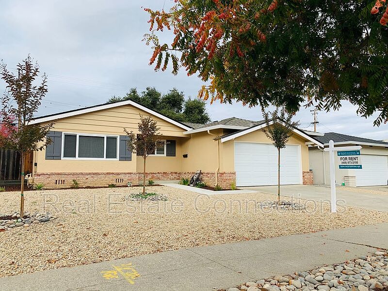 1st image of 6259 Rainbow Dr