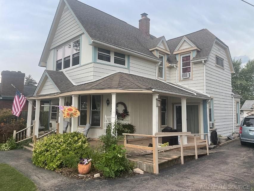 240 Edgewater Dr, Algonac, MI 48001 MLS 50086574 Zillow