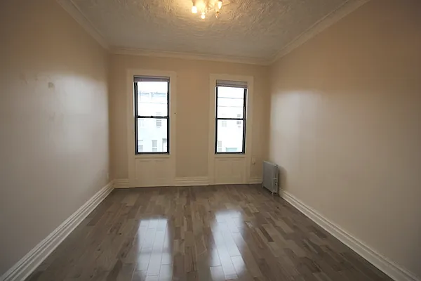 Rented by Compass | media 12