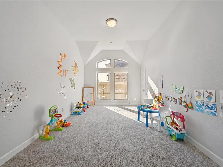 4318 Rocky Stream Ct — Photo 6