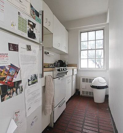 5th image of 245 E 35th St