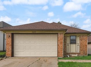 2523 Beverly Hills Ln, Mesquite, TX
