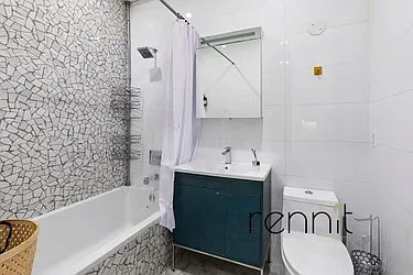 Rented by Rennit Inc.