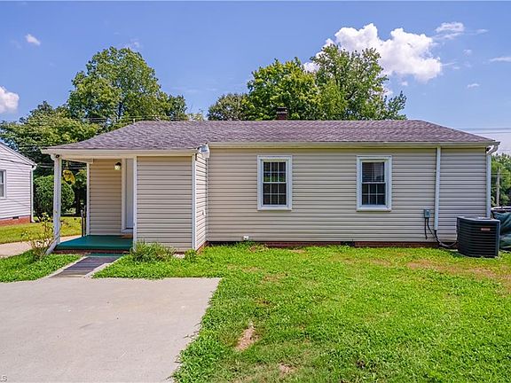 5th image of 517 Nathan Hunt Dr