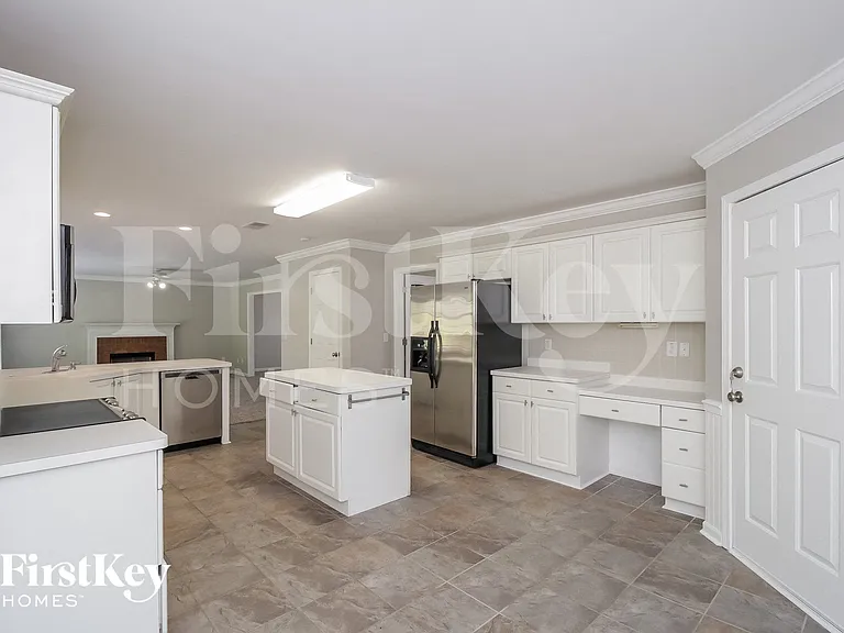 668 Hunters Trce — Photo 6