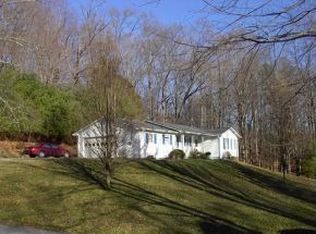 341 Max Jett Rd, Johnson City, TN 37601