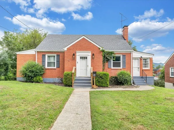 5333 Thornrose Rd, Roanoke, VA 24012