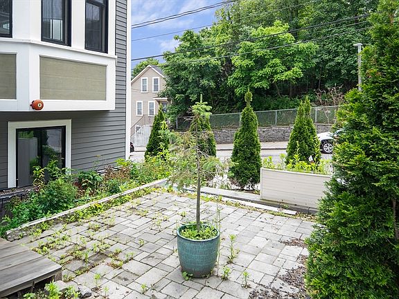 3rd image of 9 Cedar St #1